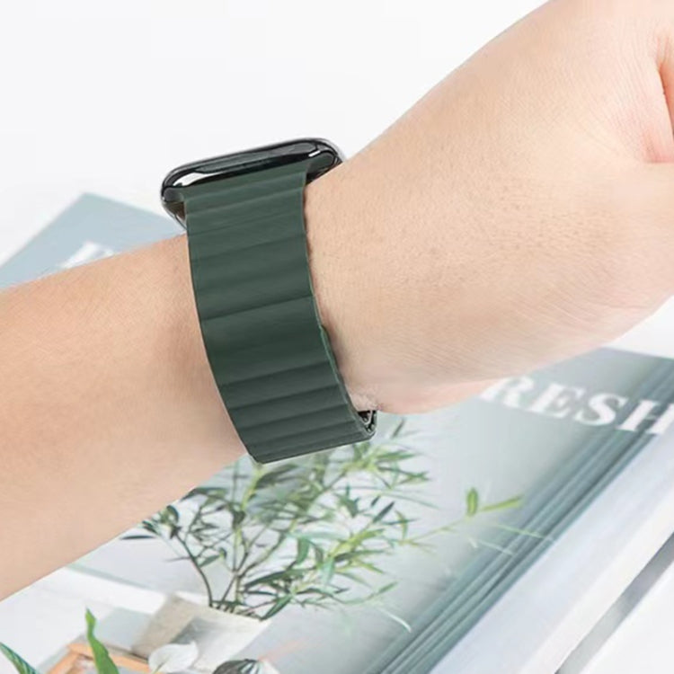 Mutural Liquid Silicone Magnetic Strap Watch Band For Apple Watch Ultra 49mm&Watch Ultra 2 49mm / Series 9&8&7 45mm / SE 3&SE 2&6&SE&5&4 44mm / 3&2&1 42mm(Green) - Watch Bands by Mutural | Online Shopping UK | buy2fix