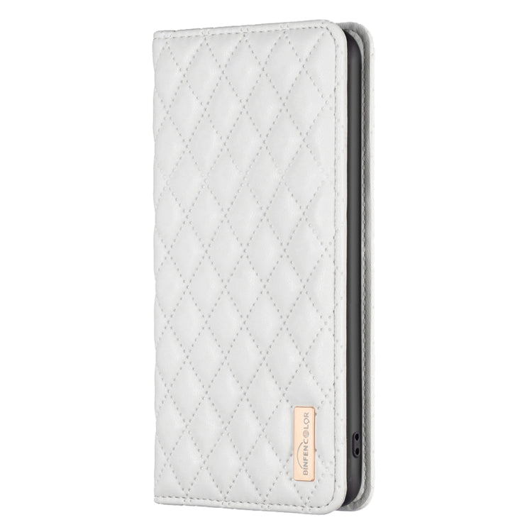 For Samsung Galaxy S25 5G Diamond Lattice Magnetic Leather Flip Phone Case(White) - Galaxy S25 5G Cases by buy2fix | Online Shopping UK | buy2fix